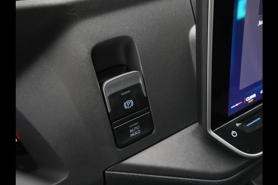 Volkswagen Crafter 2.0 TDI 103kW 140PK GVW 3.5T L3H3 Exclusive AUT