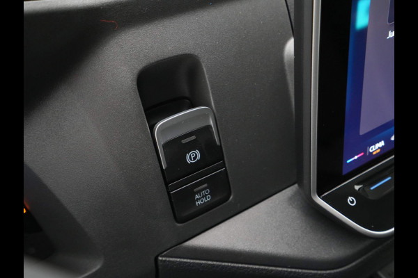 Volkswagen Crafter 2.0 TDI 103kW 140PK GVW 3.5T L3H3 Exclusive AUT