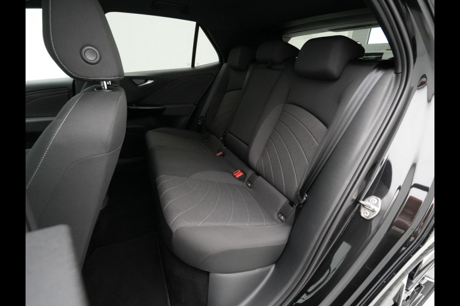 Volkswagen ID.3 Pro Business 59 kWh 232pk Navigatie Stoel/Stuurverwarming Carplay Acc Pdc 232