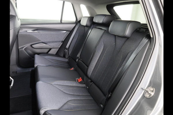 Škoda Elroq 85 Business Edition 286 pk | 21 inch lichtmetalen velgen | Led matrix | Plus pakket