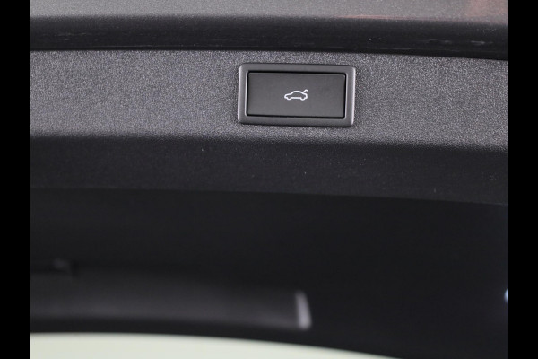 Škoda Elroq 85 Business Edition 286 pk | 21 inch lichtmetalen velgen | Led matrix | Plus pakket