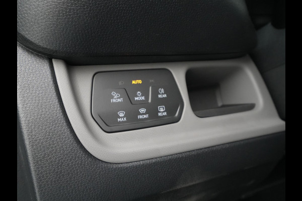 Volkswagen ID. Buzz Cargo Anniversary Edition 79 kWh 250kW 340PK 4MOTION Two Tone Wit/Blauw