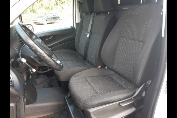 Mercedes-Benz eVito 112 - 66 kWh 290Km Range - Navi - Achteruitrijcamera