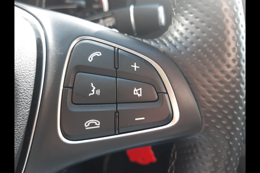 Mercedes-Benz eVito 112 - 66 kWh 290Km Range - Navi - Achteruitrijcamera