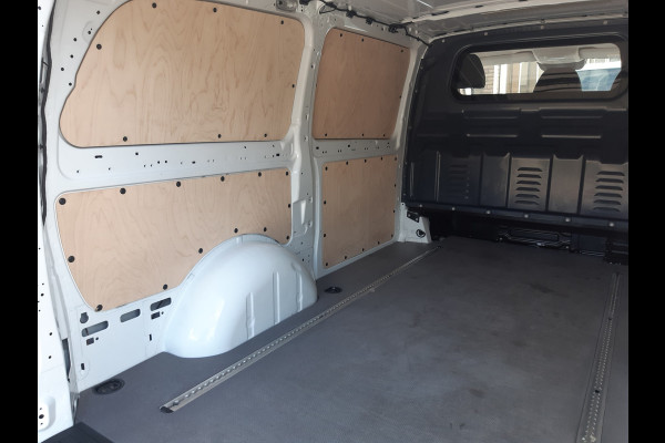 Mercedes-Benz eVito 112 - 66 kWh 290Km Range - Navi - Achteruitrijcamera