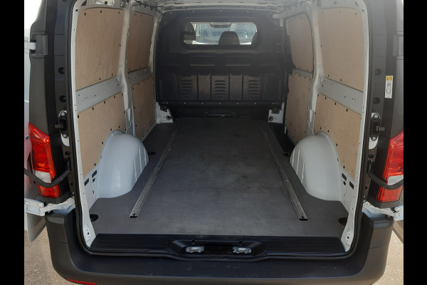 Mercedes-Benz eVito 112 - 66 kWh 290Km Range - Navi - Achteruitrijcamera