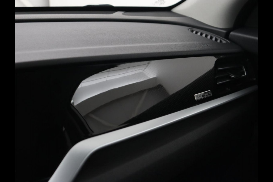 Kia Niro 1.6 GDI Hybrid DynamicLine | Adaptive cruise | cruise | Camera | Carplay | Half leder | Navigatie | DAB | Climate control | Parkeerhulp