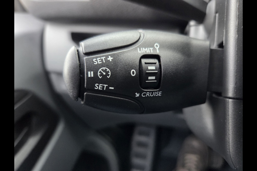 Opel Vivaro-e / Citroen e-Jumpy 75kWh Business 9 Pers. Airco Cruisecontrol Prijs incl. BTW €32.368,-