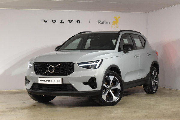 Volvo XC40 B4 211PK Automaat Plus Dark