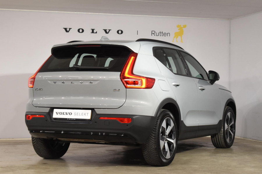 Volvo XC40 B4 211PK Automaat Plus Dark