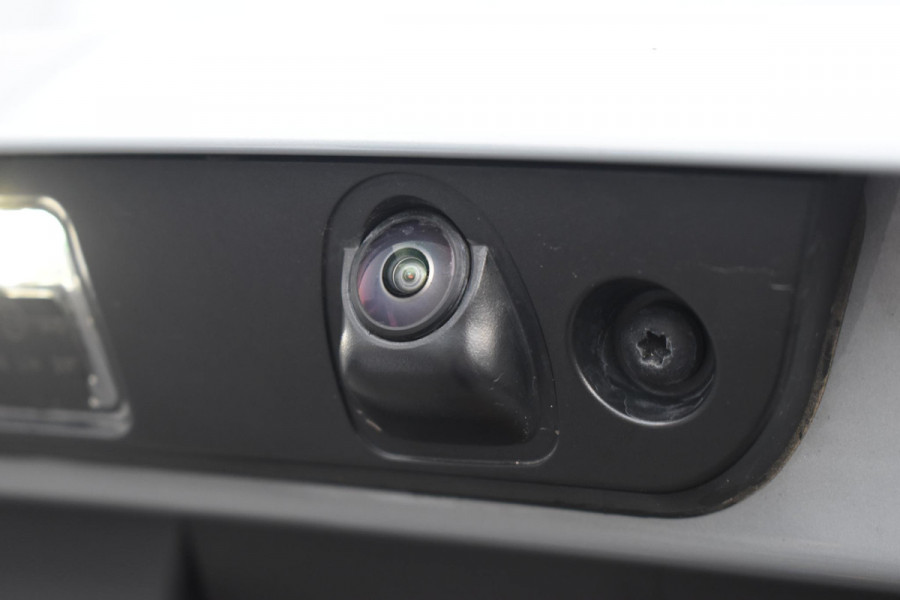 Volvo XC40 B4 211PK Automaat Plus Dark