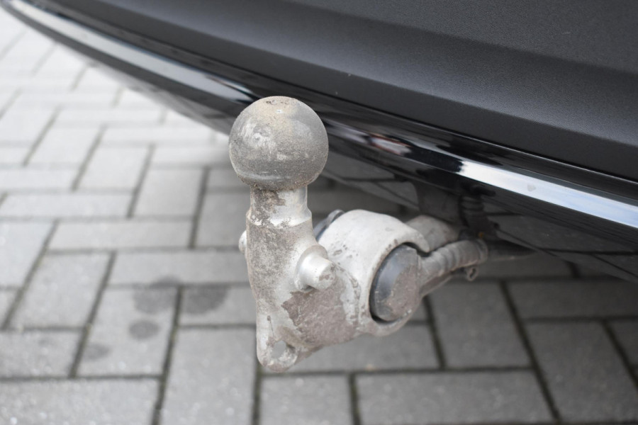 Volvo XC40 B4 211PK Automaat Plus Dark