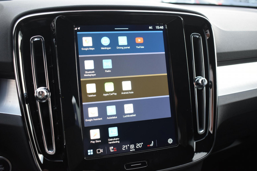 Volvo XC40 B4 211PK Automaat Plus Dark