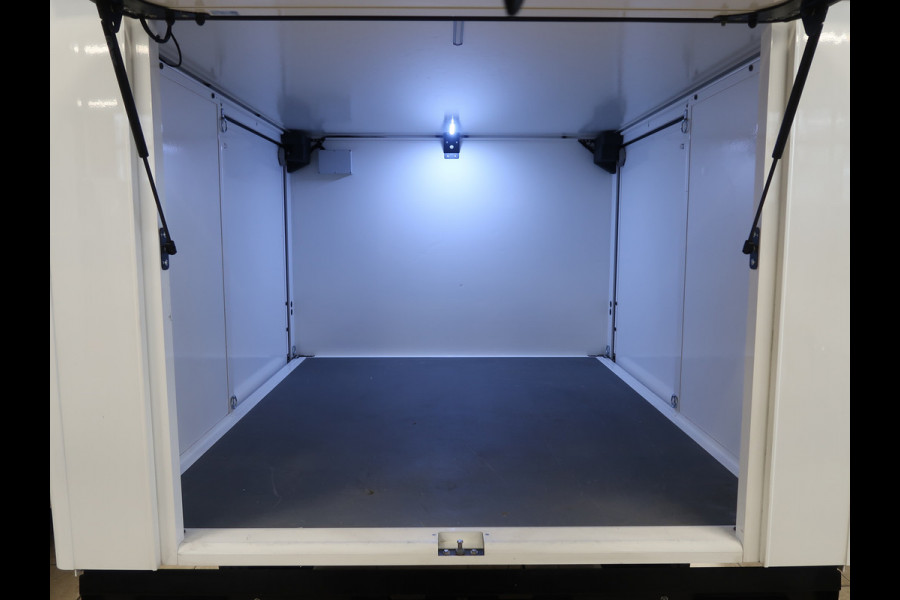 Streetscooter Work Box 40 Kwh - 48 Kw  Navi bereik 160 Km LED Pakket