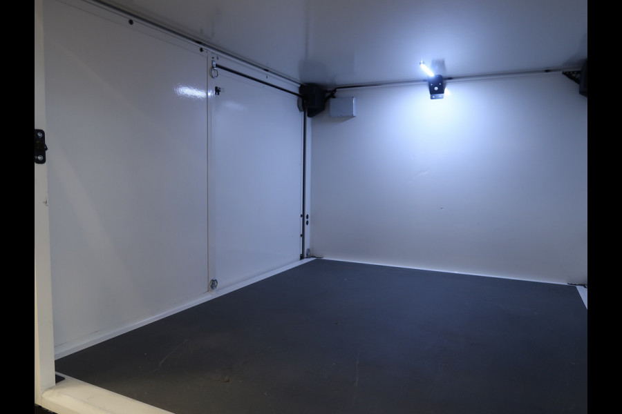 Streetscooter Work Box 40 Kwh - 48 Kw  Navi bereik 160 Km LED Pakket