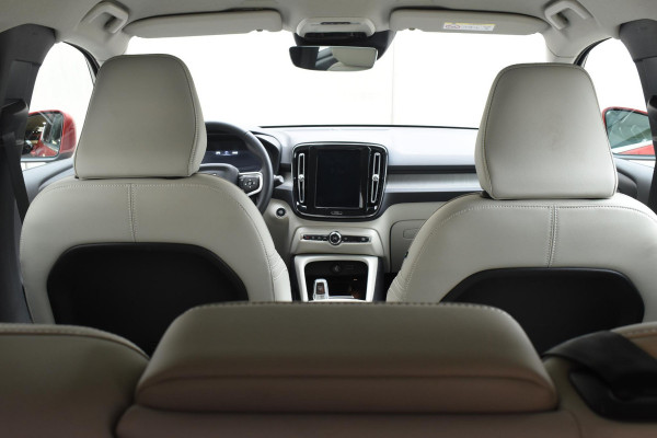 Volvo XC40 T5 262PK Automaat Recharge Inscription