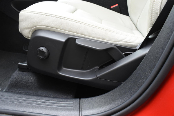 Volvo XC40 T5 262PK Automaat Recharge Inscription