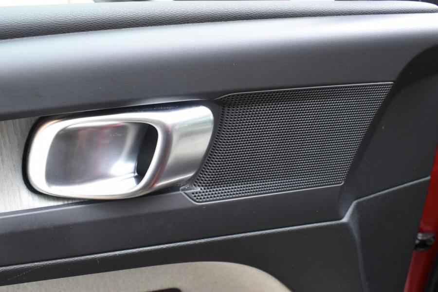 Volvo XC40 T5 262PK Automaat Recharge Inscription