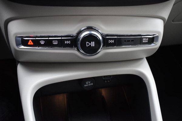 Volvo XC40 T5 262PK Automaat Recharge Inscription