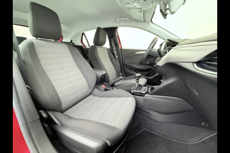 Opel Corsa 1.2T 101PK Navi Apple Carplay Android Pdc Airco BordHerkenning Connect-Services Lane-Assist Cruise Edition+ Lmv 16" ESP DAB+ Bluetooth EURO6.3 Edition+ Pack. 1e Eigenaar Origineel Nederlandse Auto € 23.000 nieuw