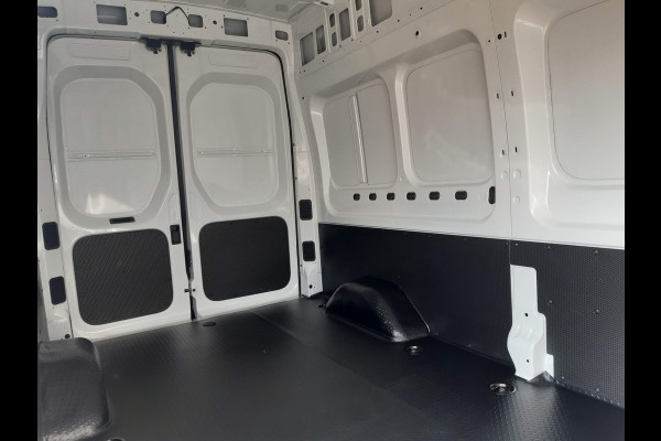 Maxus eDeliver 9 L3H3 89 kWh 296 Km Actieradius Airco  Achteruitrijcamera PDC