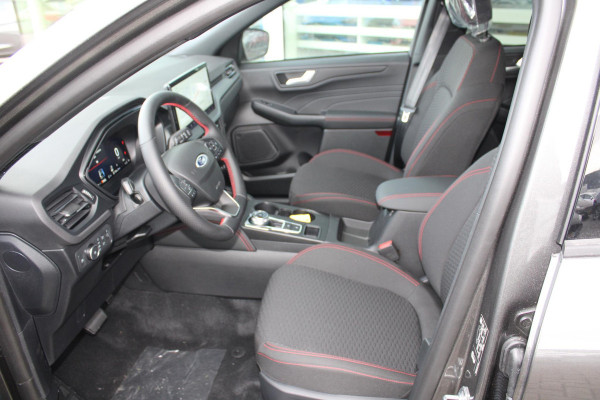 Ford Kuga 2.5 PHEV ST-Line 243 pk | Wegklapbare trekhaak | 2.100 kg trekgewicht! | Winterpakket