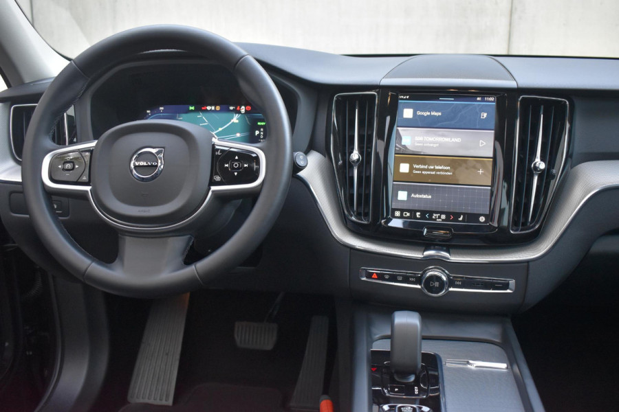 Volvo XC60 T6 350PK Automaat Plug-in Hybrid AWD Plus Dark