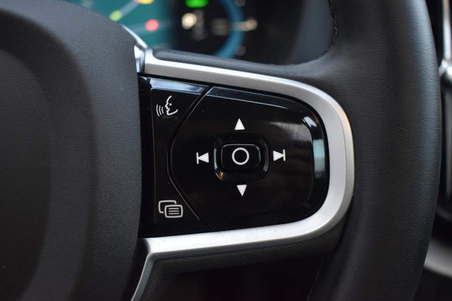 Volvo XC60 T6 350PK Automaat Plug-in Hybrid AWD Plus Dark