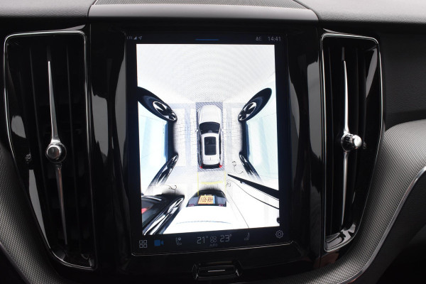 Volvo XC60 T6 350PK Automaat Plug-in Hybrid AWD Plus Dark