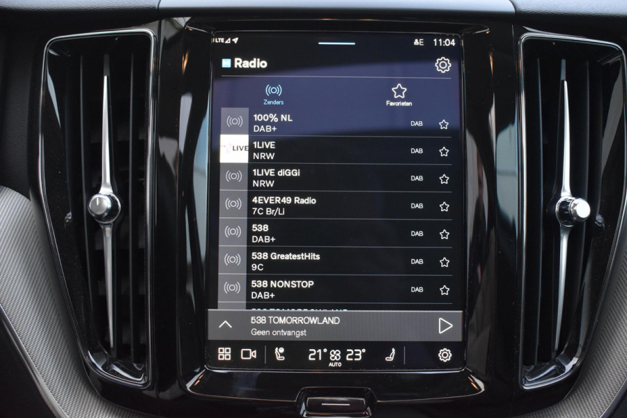 Volvo XC60 T6 350PK Automaat Plug-in Hybrid AWD Plus Dark