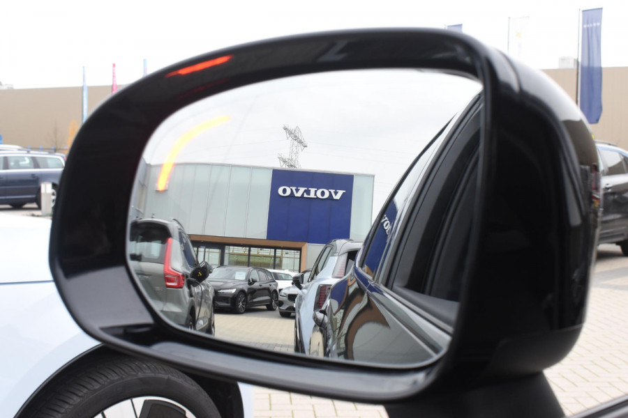 Volvo XC60 T6 350PK Automaat Plug-in Hybrid AWD Plus Dark