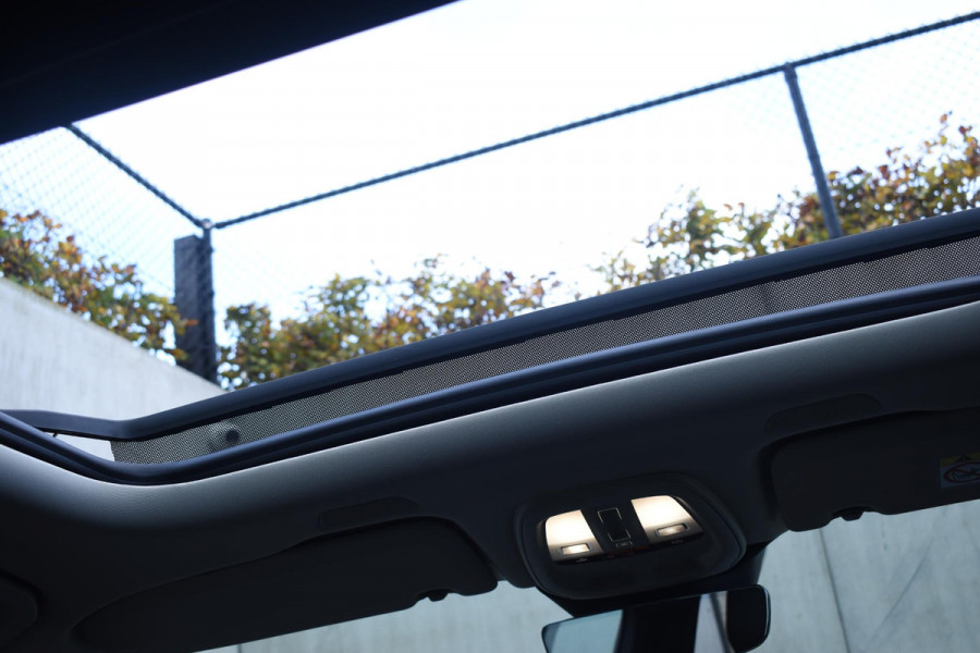 Volvo XC60 T6 350PK Automaat Plug-in Hybrid AWD Plus Dark