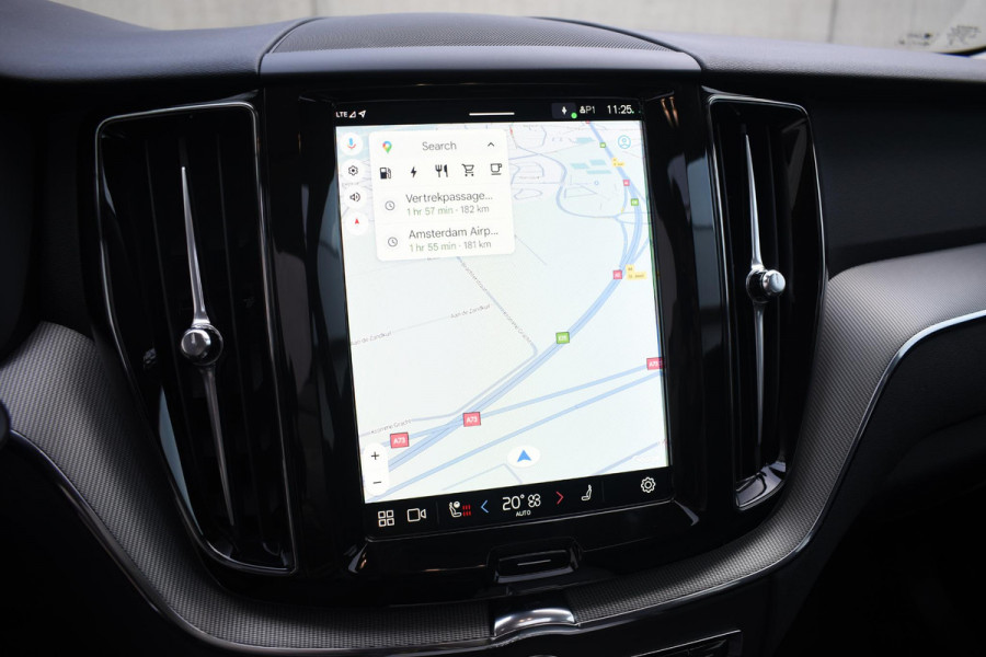 Volvo XC60 T6 350PK Automaat Plug-in Hybrid AWD Plus Dark