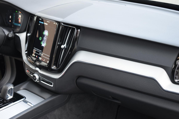 Volvo XC60 T6 350PK Automaat Plug-in Hybrid AWD Plus Dark