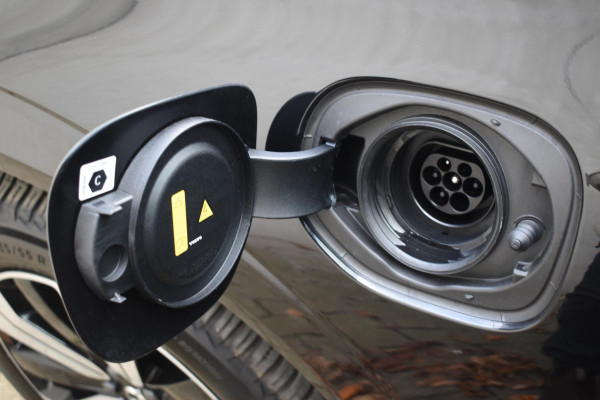 Volvo XC60 T6 350PK Automaat Plug-in Hybrid AWD Plus Dark