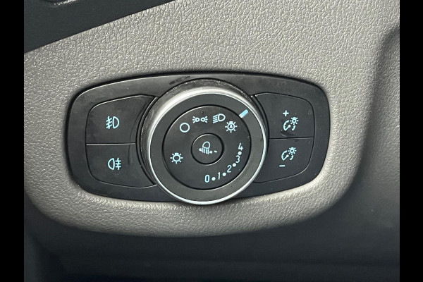 Ford Transit Connect 1.5 EcoBlue L2 Trend 120PK Automaat / Camera / Sync 3 / 3 zits