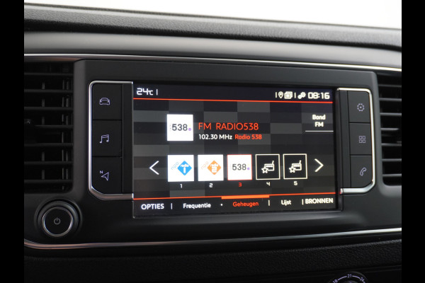 Citroën Jumpy D145pk XL L3 3Pers. Navi Apple Carplay Android Auto Cruise Pdc2x-Schuifdeur Cruise DAB+ Bordherkenning WiFi Citroen Connect Regen/Lichtsensor Dodehoeksensor SpoorAssist Voorruit+Wisserverwarmd 1e Eigenaar Euro 6 370Nm koppel nieuwprijs 51.000 euro inc bpm