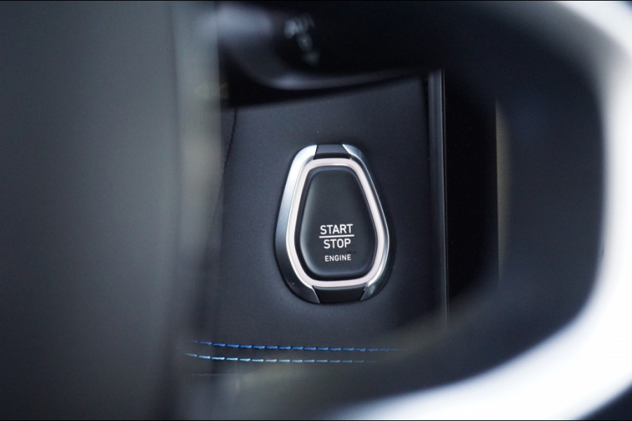 Lynk & Co 01 262PK PHEV NIEUW!! | ADAPTIVE | AFN. TREKHAAK | ZWARTE HEMEL