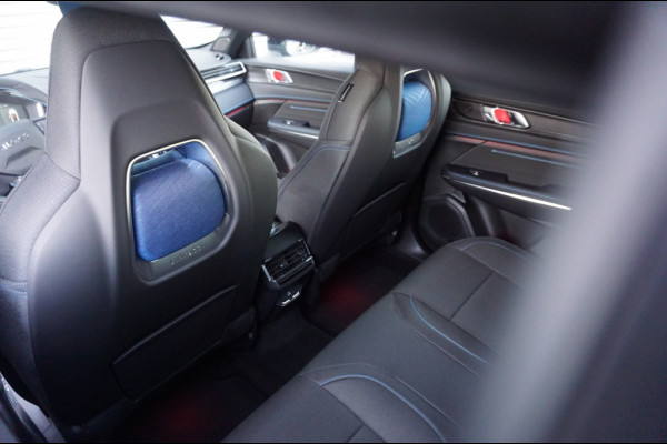 Lynk & Co 01 262PK PHEV NIEUW!! | ADAPTIVE | AFN. TREKHAAK | ZWARTE HEMEL