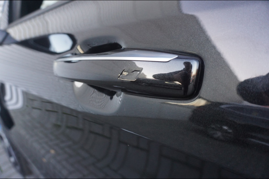 Lynk & Co 01 262PK PHEV NIEUW!! | ADAPTIVE | AFN. TREKHAAK | ZWARTE HEMEL