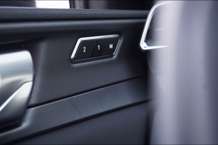 Lynk & Co 01 262PK PHEV NIEUW!! | ADAPTIVE | AFN. TREKHAAK | ZWARTE HEMEL