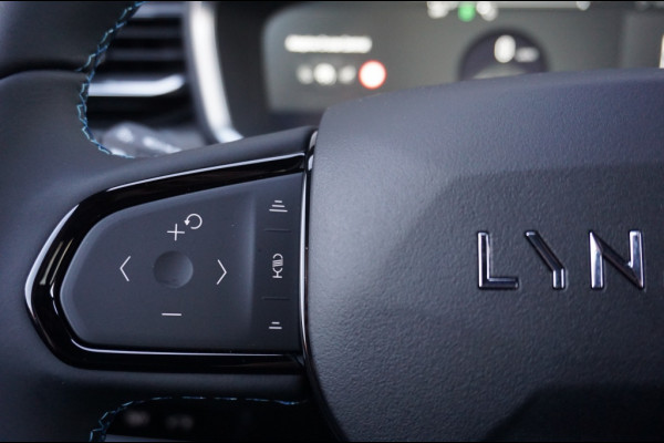 Lynk & Co 01 262PK PHEV NIEUW!! | ADAPTIVE | AFN. TREKHAAK | ZWARTE HEMEL