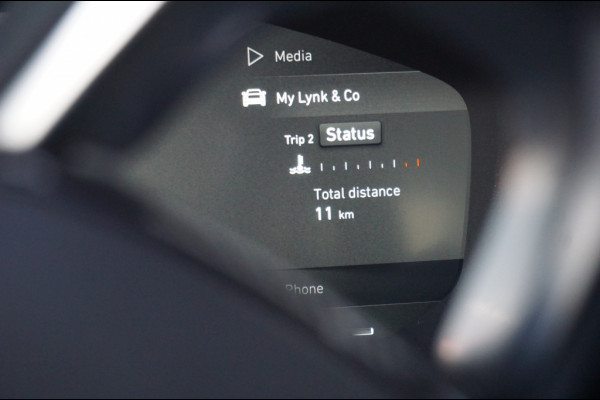 Lynk & Co 01 262PK PHEV NIEUW!! | ADAPTIVE | AFN. TREKHAAK | ZWARTE HEMEL