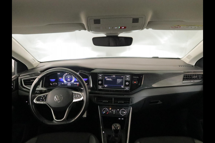 Volkswagen Polo 1.0 TSI Life 95pk 5bak| 16'LM-velgen|extra getint glas | parksensors