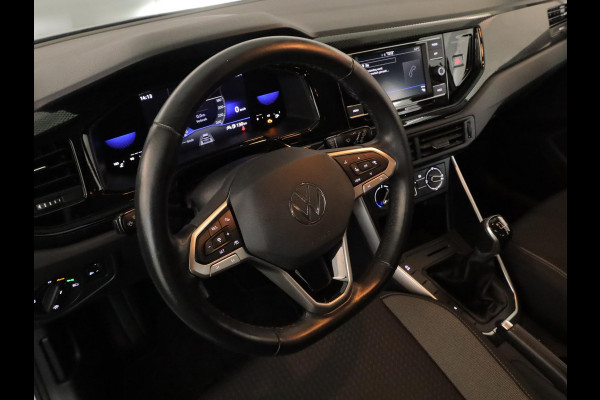 Volkswagen Polo 1.0 TSI Life 95pk 5bak| 16'LM-velgen|extra getint glas | parksensors