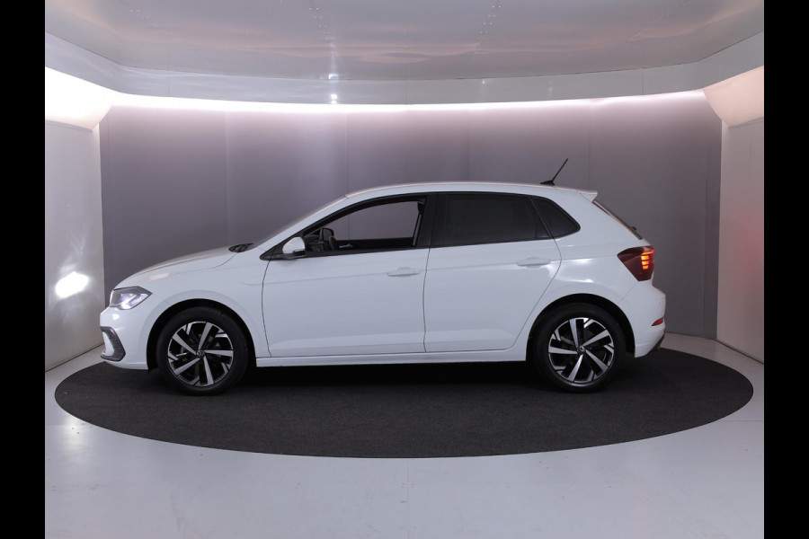 Volkswagen Polo 1.0 TSI Life 95pk 5bak| 16'LM-velgen|extra getint glas | parksensors