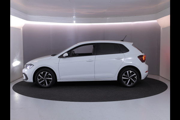 Volkswagen Polo 1.0 TSI Life 95pk 5bak| 16'LM-velgen|extra getint glas | parksensors