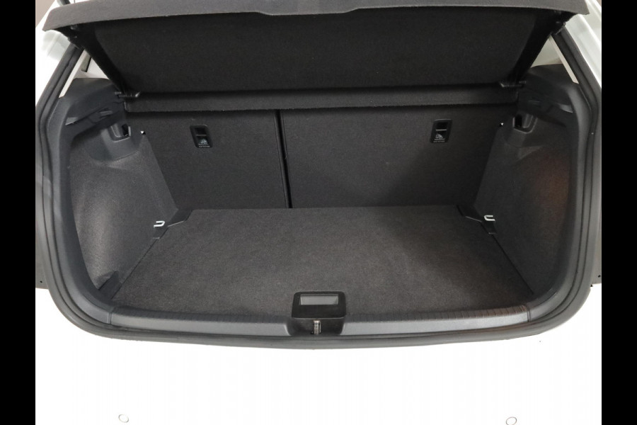 Volkswagen Polo 1.0 TSI Life 95pk 5bak| 16'LM-velgen|extra getint glas | parksensors