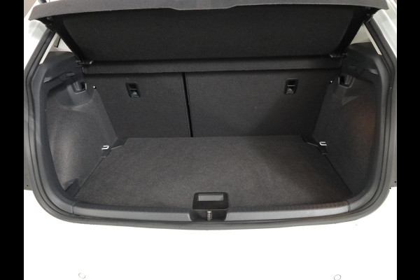 Volkswagen Polo 1.0 TSI Life 95pk 5bak| 16'LM-velgen|extra getint glas | parksensors