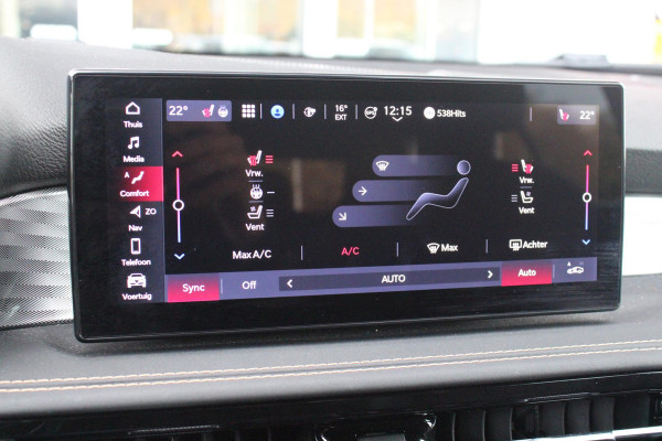 Alfa Romeo Tonale 1.5T 160PK Hybrid VELOCE | PANORAMISCH SCHUIF/KANTEL DAK | PREMIUM PACK: LEDEREN BEKLEDING/GEVENTILEERDE VOORSTOELEN/4-VOUDIG ELEKTRISCH VERSTELBARE LENDESTEUN VOORSTOELEN/HOOGGLANS ZWARTE RAAMOMLIJSTING/AMBIENT LIGHTING | TECHNOLOGY PACK: PARKEERWAARSCHUWING VOOR EN ACHTER/360° CAMERA/AUTOMATISCH INPARKEREN/ AUTONOMOUS DRIVING LEVEL 2: ADAPTIVE CRUISE CONTROL/LANE CENTERING ASSIST/TRAFFIC JAM ASSIST DODEHOEK DETECTIE AUTOMATISCH DIMMENDE BUITENSPIEGELS ELEKTRISCH BEDIENBARE ACHTERKLEP | WINTERPACK: STOELVERWARMING VOOR/STUURVERWARMING/VERWARMBARE RUITENSPROEIERS | HAR